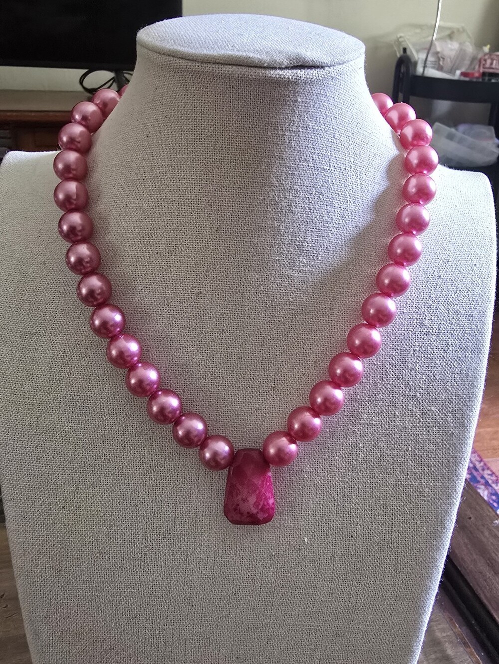 Pink Pearl Bead Necklace with Pink Pendant -